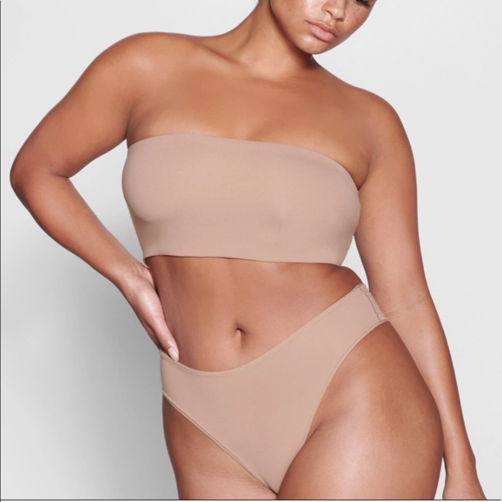 Skims Fits Everybody Bandeau Strapless Bra Tube Top Size S small
